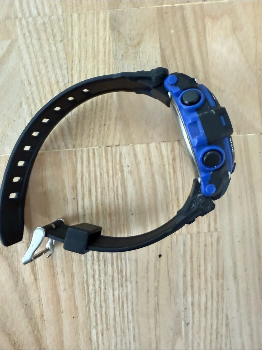 Armitron digital blue and black sport watch NEW BATTERY